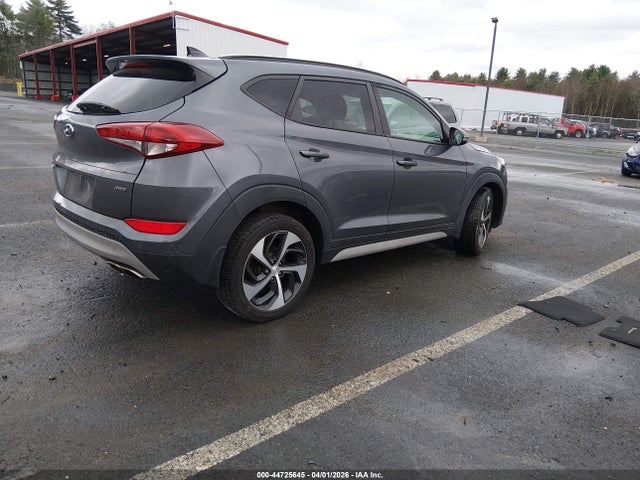 Продаж на аукціоні авто 2018 Hyundai Tucson Value, vin: KM8J3CA20JU833879, номер лоту: 44725645