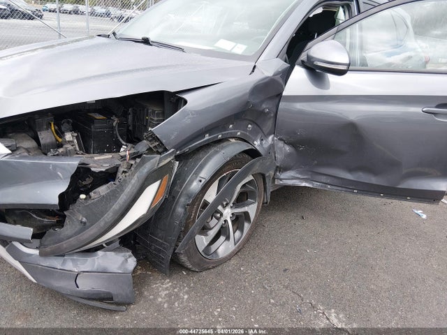Продаж на аукціоні авто 2018 Hyundai Tucson Value, vin: KM8J3CA20JU833879, номер лоту: 44725645
