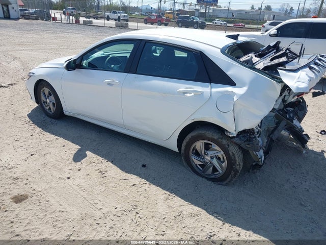 KMHLL4DGXSU050494 Hyundai ELANTRA SE