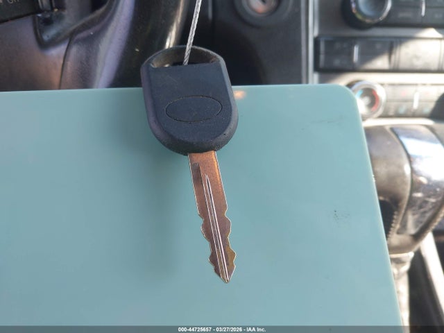 44725657 :رقم المزاد ، 1FAHP2FW3AG126261 vin ، 2010 Ford Taurus Limited مزاد بيع