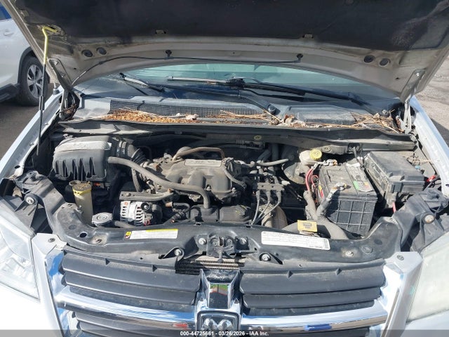 44725661 :رقم المزاد ، 2D4RN5D17AR273276 vin ، 2010 Dodge Grand Caravan Sxt مزاد بيع