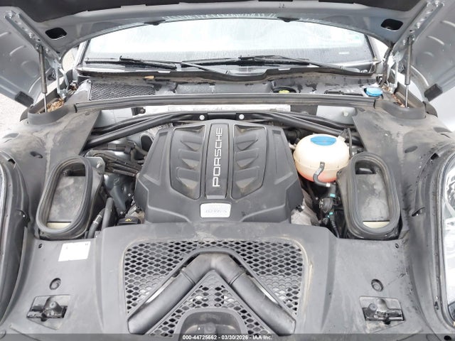 2016 PORSCHE MACAN WP1AB2A52GLB56178 Photo 9