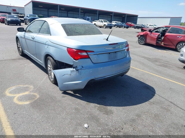 44725663 :رقم المزاد ، 1C3BCBFG4EN135190 vin ، 2014 Chrysler 200 Limited مزاد بيع