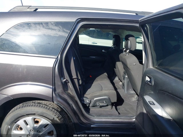 3C4PDCBB5KT718300 Dodge JOURNEY SE