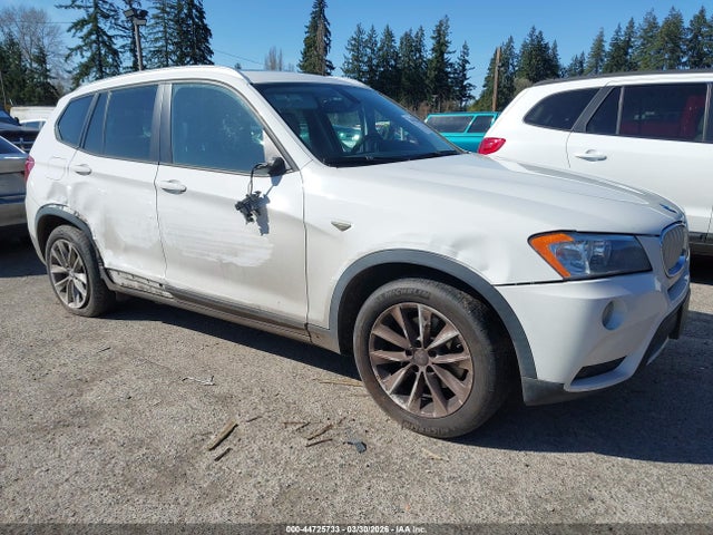 44725733 :رقم المزاد ، 5UXWX9C53D0A21787 vin ، 2013 Bmw X3 Xdrive28i مزاد بيع