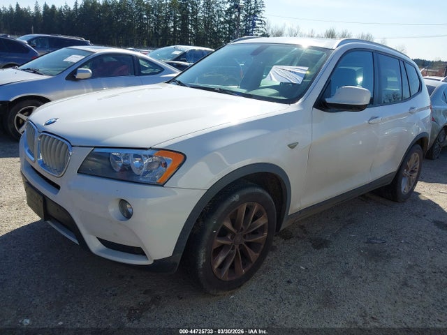 44725733 :رقم المزاد ، 5UXWX9C53D0A21787 vin ، 2013 Bmw X3 Xdrive28i مزاد بيع