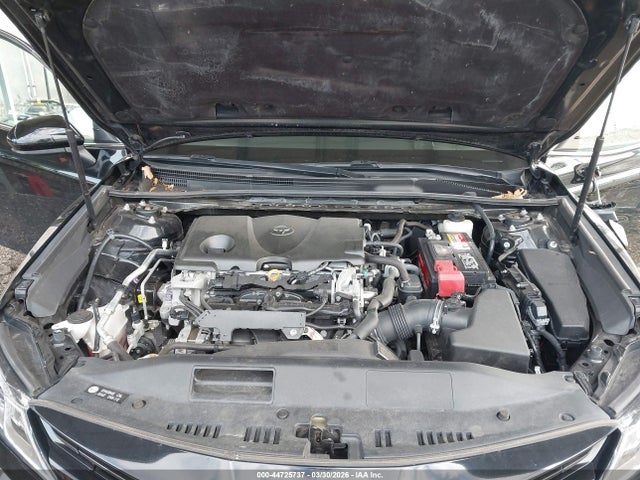 Продажа на аукционе авто 2018 Toyota Camry Le, vin: 4T1B11HK9JU613418, номер лота: 44725737