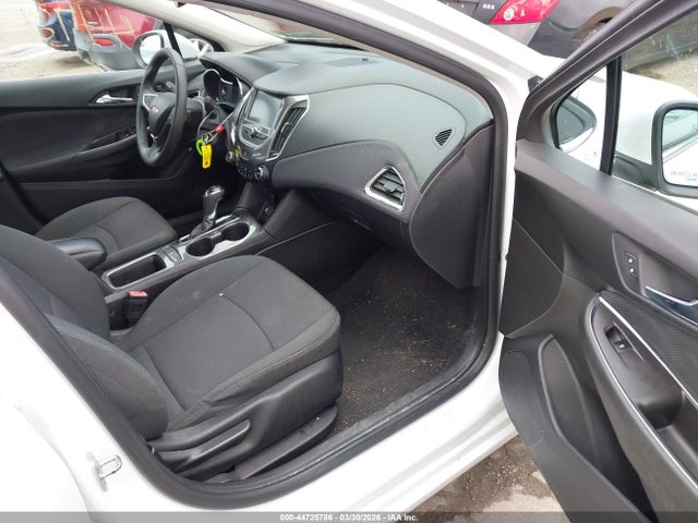 1G1BE5SM5J7116433 Chevrolet Cruze Lt Auto