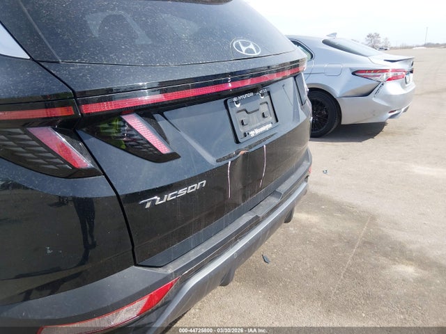 Продажа на аукционе авто 2023 Hyundai Tucson Limited, vin: 5NMJECAE8PH244930, номер лота: 44725800