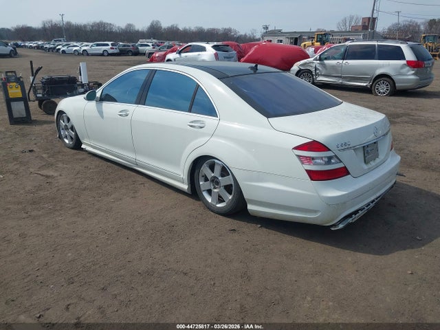 2009 MERCEDES-BENZ S 550 WDDNG86X89A244027 Photo 2