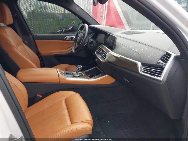 5UXJU4C09N9K24560 BMW X5 M50i