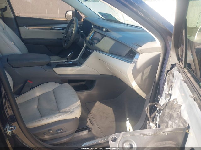 1GYKNBRS2HZ201667 Cadillac XT5 LUXURY