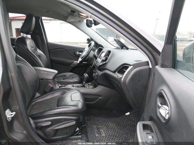 Продаж на аукціоні авто 2019 Jeep Cherokee Latitude Plus 4x4, vin: 1C4PJMLX5KD138365, номер лоту: 44725849