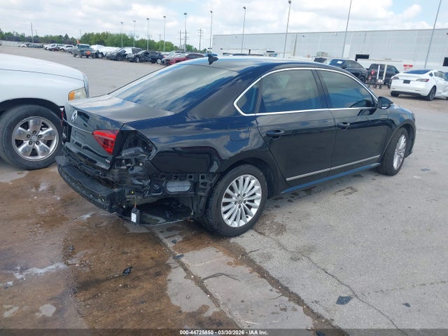 2017 Volkswagen Passat 1.8t Se მანქანა იყიდება აუქციონზე, vin: 1VWBT7A39HC039730, აუქციონის ნომერი: 44725850