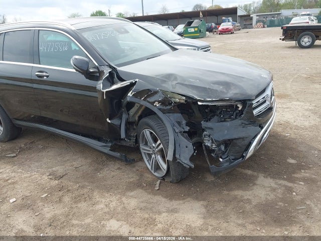 Продаж на аукціоні авто 2022 Mercedes-benz Glc 300 4matic Suv, vin: W1N0G8EB2NG047526, номер лоту: 44725866