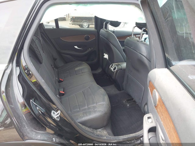 Продаж на аукціоні авто 2022 Mercedes-benz Glc 300 4matic Suv, vin: W1N0G8EB2NG047526, номер лоту: 44725866