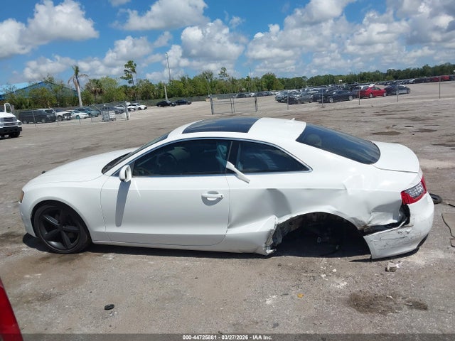 Aukcja sprzedaży 2010 Audi A5 2.0t Premium, vin: WAULFAFR7AA073561, numer aukcji: 44725881
