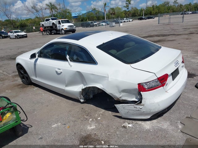 Aukcja sprzedaży 2010 Audi A5 2.0t Premium, vin: WAULFAFR7AA073561, numer aukcji: 44725881