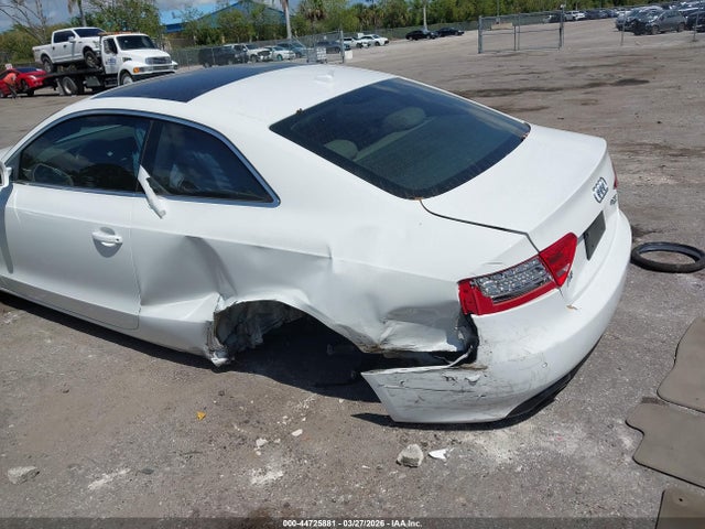 Aukcja sprzedaży 2010 Audi A5 2.0t Premium, vin: WAULFAFR7AA073561, numer aukcji: 44725881
