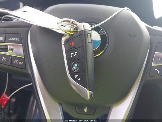 Продажа на аукционе авто 2019 Bmw 330i, vin: WBA5R1C5XKAK12973, номер лота: 44725900