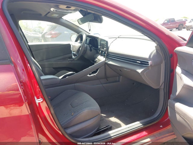 2022 HYUNDAI ELANTRA KMHLM4AG9NU265242 Photo 4