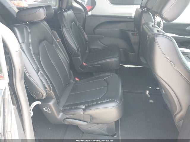 Продажа на аукционе авто 2025 Chrysler Pacifica Select, vin: 2C4RC1BG1SR532669, номер лота: 44725914