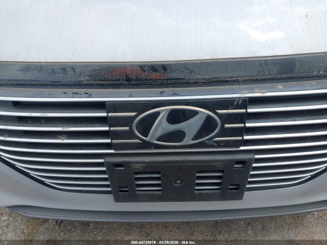 2019 HYUNDAI IONIQ HYBRID KMHC75LC3KU139767 Photo 5