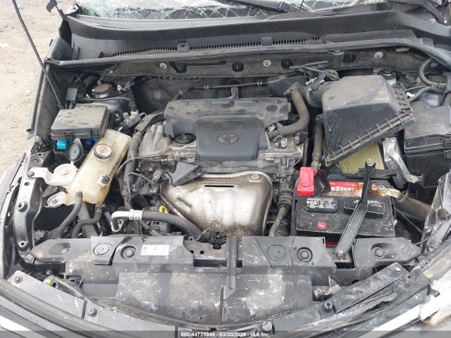 Toyota RAV4 LE 2018 JTMBFREV6JJ227902 Image 10