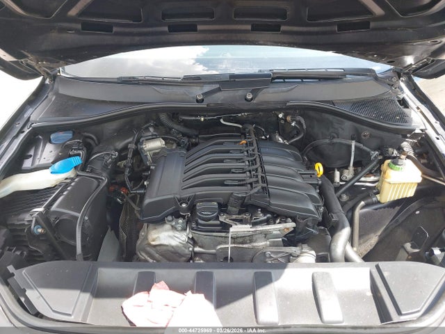 2010 AUDI Q7 WA1MYAFEXAD005164 Photo 9