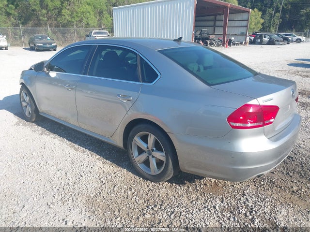 Продаж на аукціоні авто 2012 Volkswagen Passat 2.5l Se, vin: 1VWBP7A3XCC050927, номер лоту: 44725992