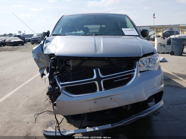 Продажа на аукционе авто 2015 Dodge Grand Caravan Se, vin: 2C4RDGBG7FR686311, номер лота: 44726029
