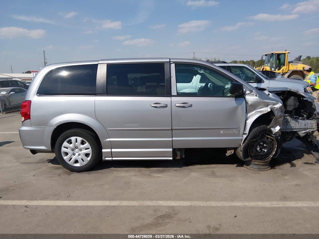 Продажа на аукционе авто 2015 Dodge Grand Caravan Se, vin: 2C4RDGBG7FR686311, номер лота: 44726029