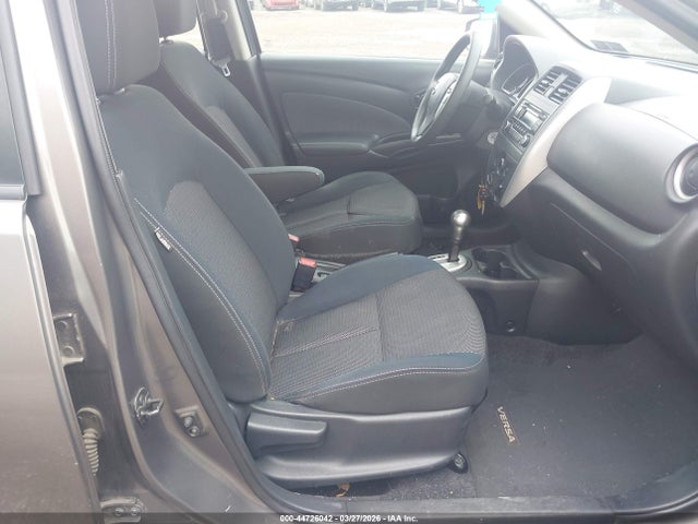 3N1CN7AP0GL909729 Nissan Versa 1.6 Sv
