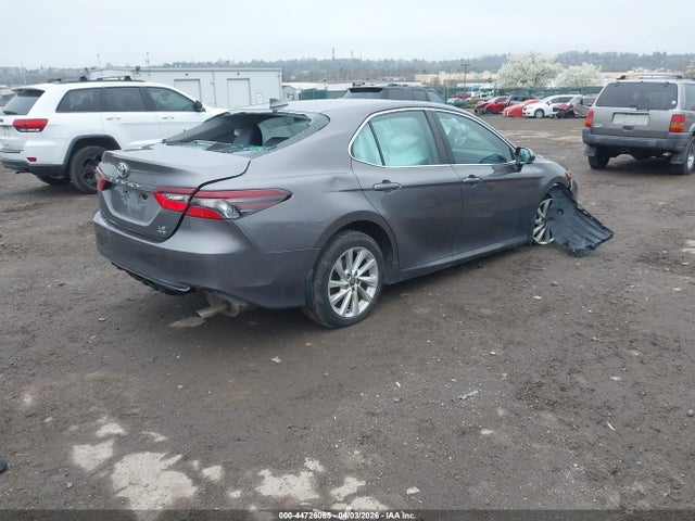 4T1R11BKXMU035602 Toyota Camry Le Awd