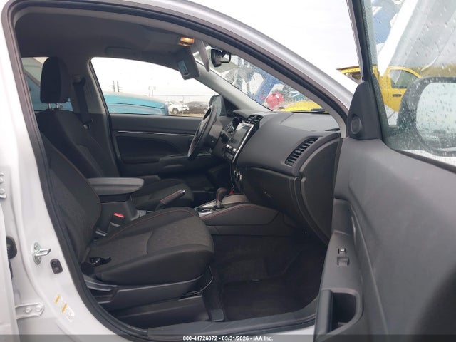 2025 MITSUBISHI OUTLANDER SPORT JA4ARUAU5SU003713 Photo 4
