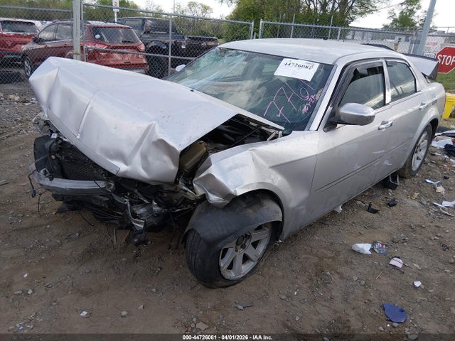 2005 CHRYSLER 300 2C3JA43R35H117761 Photo 1