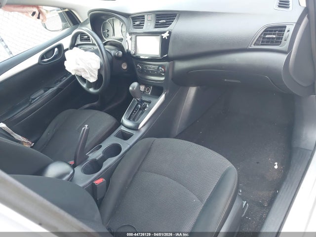 Продаж на аукціоні авто 2019 Nissan Sentra S, vin: 3N1AB7AP8KY230979, номер лоту: 44726129