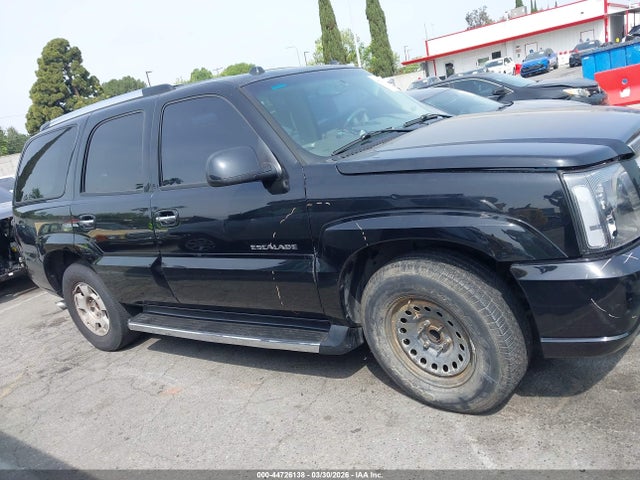 44726138 :رقم المزاد ، 1GYEC63T95R123511 vin ، 2005 Cadillac Escalade Standard مزاد بيع