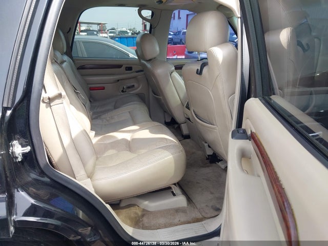 44726138 :رقم المزاد ، 1GYEC63T95R123511 vin ، 2005 Cadillac Escalade Standard مزاد بيع