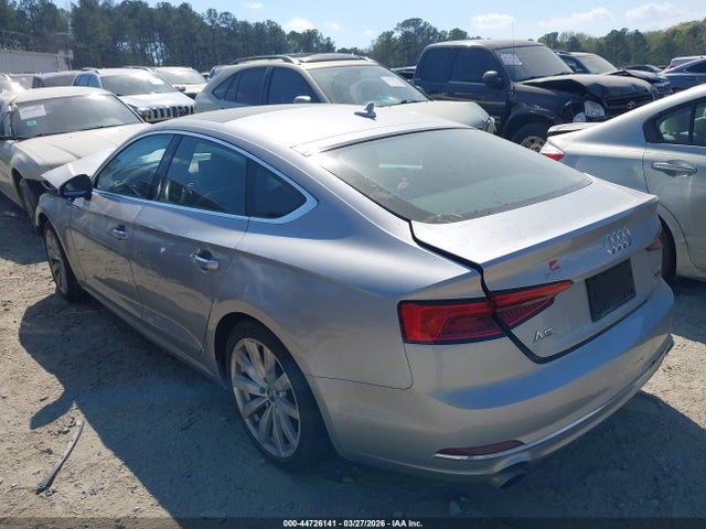 44726141 :رقم المزاد ، WAUANCF56JA011278 vin ، 2018 Audi A5 2.0t Premium مزاد بيع