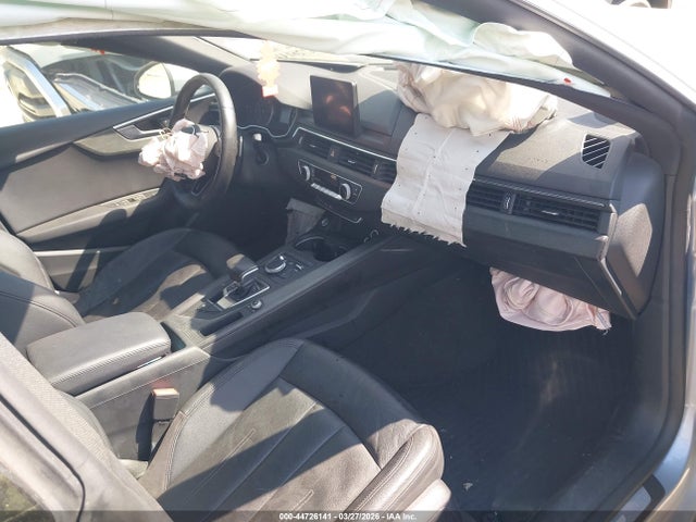 44726141 :رقم المزاد ، WAUANCF56JA011278 vin ، 2018 Audi A5 2.0t Premium مزاد بيع