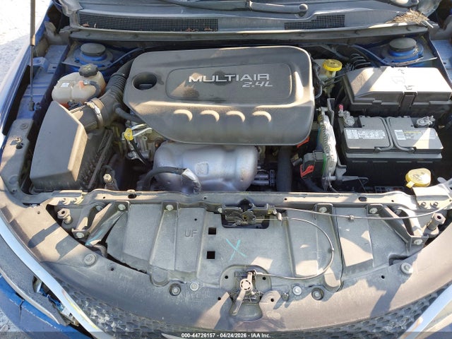 Продажа на аукционе авто 2015 Chrysler 200 Limited, vin: 1C3CCCAB8FN707577, номер лота: 44726157