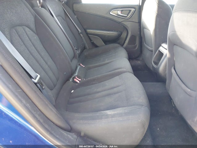 Продажа на аукционе авто 2015 Chrysler 200 Limited, vin: 1C3CCCAB8FN707577, номер лота: 44726157