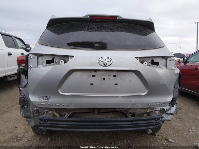 5TDGZRBH6NS161341 Toyota Highlander Xle