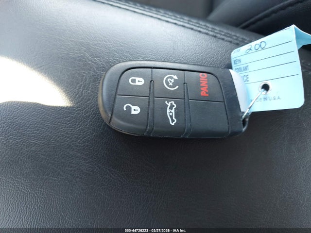 Продаж на аукціоні авто 2015 Chrysler 200 Limited, vin: 1C3CCCABXFN756084, номер лоту: 44726223