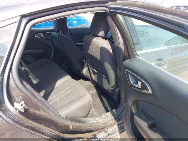 Продаж на аукціоні авто 2015 Chrysler 200 Limited, vin: 1C3CCCABXFN756084, номер лоту: 44726223