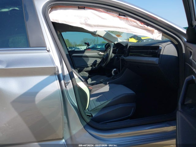 2025 Volkswagen Jetta 1.5t Se მანქანა იყიდება აუქციონზე, vin: 3VW7X7BU3SM003734, აუქციონის ნომერი: 44726224