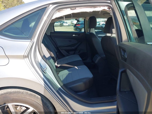 2025 Volkswagen Jetta 1.5t Se მანქანა იყიდება აუქციონზე, vin: 3VW7X7BU3SM003734, აუქციონის ნომერი: 44726224