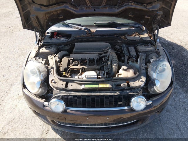 2010 MINI COOPER WMWMF7C57ATX45258 Photo 9