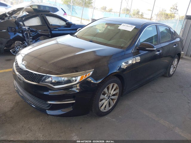 5XXGT4L36JG267047 KIA Optima Lx